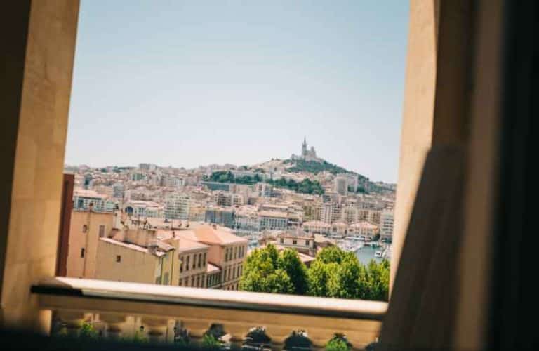 Les villes les plus pauvres de France en 2025 : le classement qui