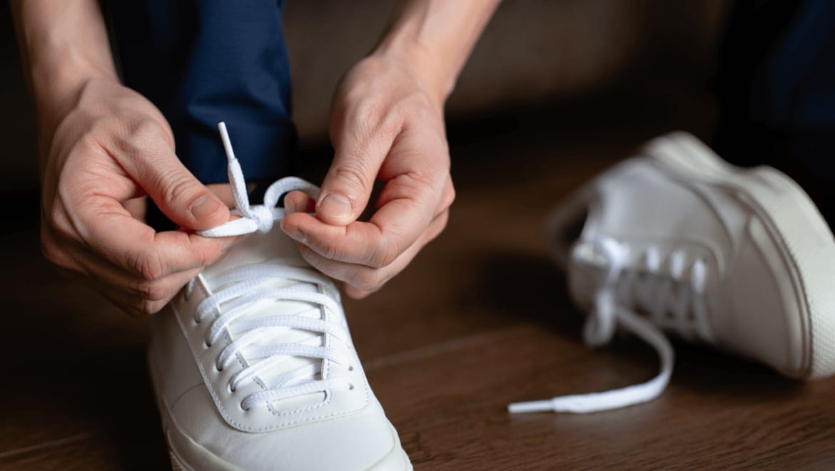 Vous nouez mal vos lacets (mais on est là pour vous aider)