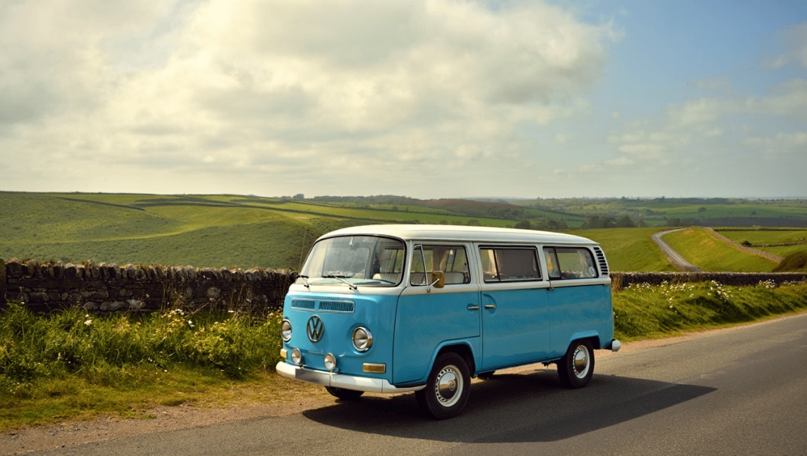 NORMANDIE | L’EURE D’UN ROAD TRIP EN VAN VINTAGE!
