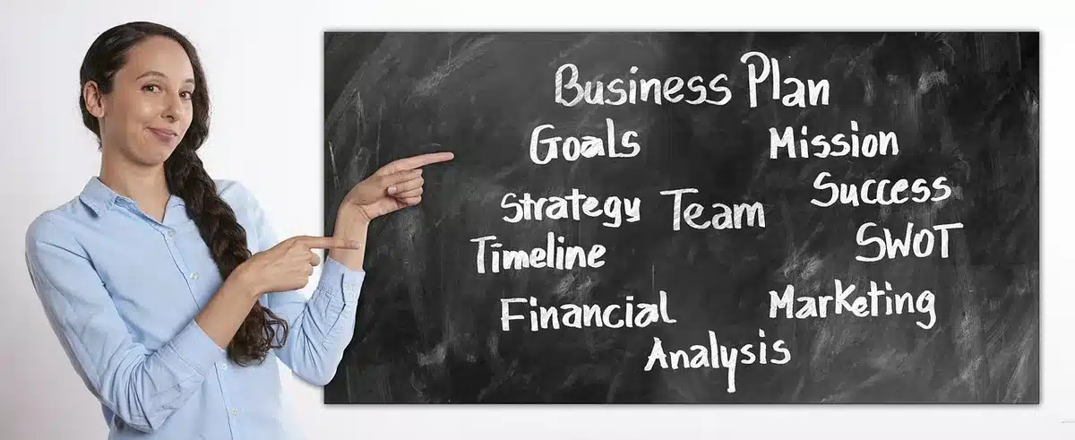 Ordinateur portable affichant un tableau de budget associatif